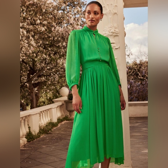 Forever New Dresses & Skirts - Forever New Maxi Button Up